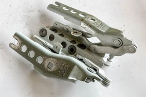 Fronthauben-Scharnier Lamborghini Gallardo links rechts 400823301A 400823302A - Bild 1 von 2