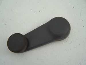 Nissan Micra window handle (1992-1997) - Picture 1 of 2