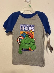 Marvel T-shirt The Avengers Boys 3D Superhero's Short Sleeve Top Size 4 NEW A4 - Picture 1 of 7
