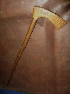 MWX.63 VINTAGE ZAKOPANE CARVED OCTOBER FOLK ART HATCHET WALKING STICK CANE AXE - Picture 1 of 6