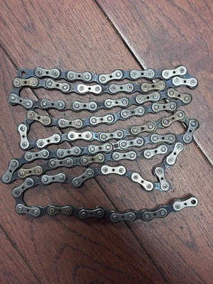 复古 Regina Record 自行车链 3/32 106 链条,二手但很好 — 第 1/2 张图片