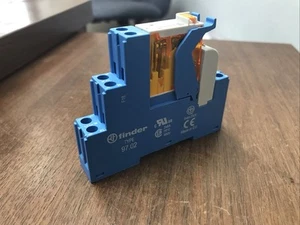 FINDER TYPE 97.02 RELAY SOCKET, 8A, 250V, DIN RAIL 46.52.8.120.0040 - Picture 1 of 8
