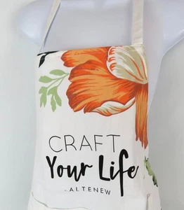 Delantal Altenew Crafters blanco patrón floral bolsillos dobles profundos crea tu vida - Imagen 1 de 7
