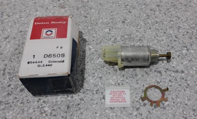 Solenoide 71 72 C3 Corvette 350 454 Carb Radle Stop --GM #1114444/D6505--NUEVO EN STOCK Foto 1 de 4