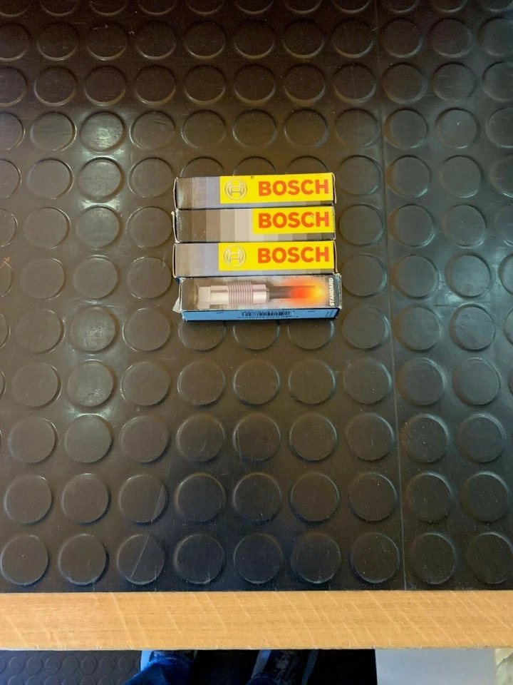 BOUGIE DE PRECHAUFFAGE 0250201049 BOSCH   - Photo 1/1