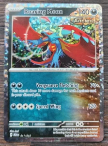 Juego de cartas coleccionables Pokémon Roaring Moon 011/015 2024 McDonald's Promos casi nuevo - Imagen 1 de 2