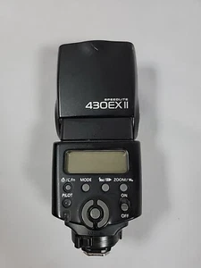 Canon Speedlite 430EX II Flash for Canon EOS - Picture 1 of 7