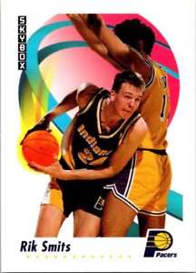 1991-92 SkyBox #118 Rik Smits  Indiana Pacers V77047