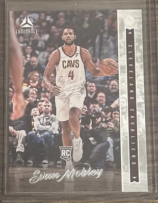 2021-22 Panini Chronicles - Luminance Pink #252 Evan Mobley (RC) - Image 1 of 2