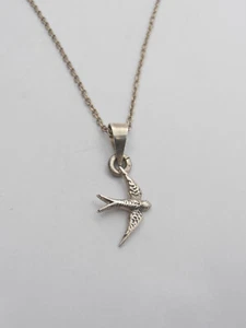 Hirondelle : Pendentif Et Petite Chaîne en Argent 925 - Balestruccio - Oiseau - Picture 1 of 3