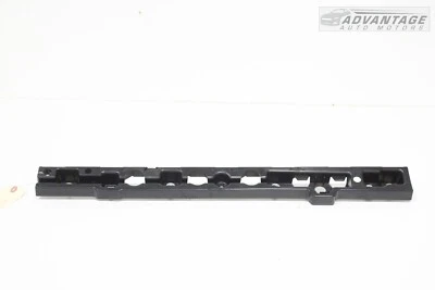 2016-2019 BMW 750i XDRIVE G12 FRONT LEFT SKIRT ROCKER PANEL SUPPORT BRACKET OEM - Image 1 of 4