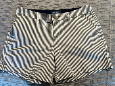 Old Navy Women's Striped Shorts Size 4 Blue White 9.5 Rise - Image 1 of 4