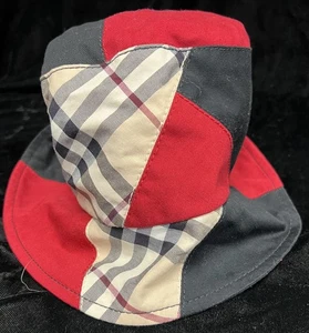 BURBERRY LONDON Nova Check Bucket Hat - Picture 1 of 5