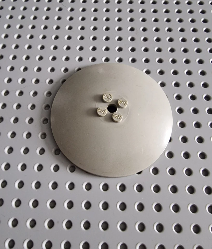 Lego Sat Radar Schüssel 8x8 alt hellgrau 3961 A125 - Bild 1 von 1