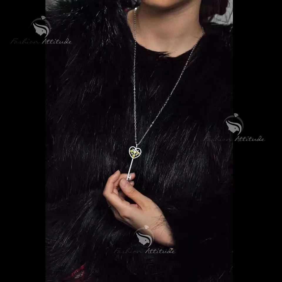 18k white gold made with SWAROVSKI crystal love heart key pendant long necklace - Image 1 of 4