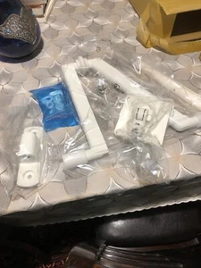 Supporto da parete braccio medico CTA con piastra vesa Bianco - Foto 1 di 3