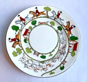 Beautiful vintage Coalport porcelain hunting scene 8 inch side salad plate - Picture 1 of 2