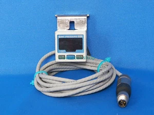 SMC ZSE30-01-65-M Vacuum Switch 12-24VDC, 6 foot cable - Picture 1 of 4