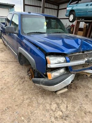 Used Fuel Injection Air Flow Meter fits: 2004 Chevrolet Silverado 1500 pickup  G - Image 1 of 4