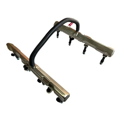 Trilho de combustível Mopar Dodge Ram 2500 3500 6.4 Hemi OEM com injetores | 14 - 24 68530279 - Imagem 1 de 4