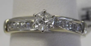 New Ladies 14k White Gold Diamond Engagement Ring, .40cttw,  Size 7, 3 grams - Picture 1 of 9