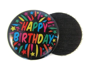 HAPPY BIRTHDAY 2" EPOXY LOGO MIT 2 TEILIGEM KLETTVERSCHLUSS IHRE MÜTZE ODER ÜBERALL - Bild 1 von 3
