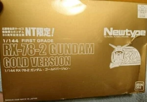 Bandai NT Limited 1/144 RX-78-2 Gundam Gold Version First Grade 30th Anniversary - Picture 1 of 2