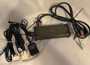 IOGEAR GCS1102 2-Port DVI KVMP Switch & 3 Kabel - GCS1102 - Bild 1 von 9