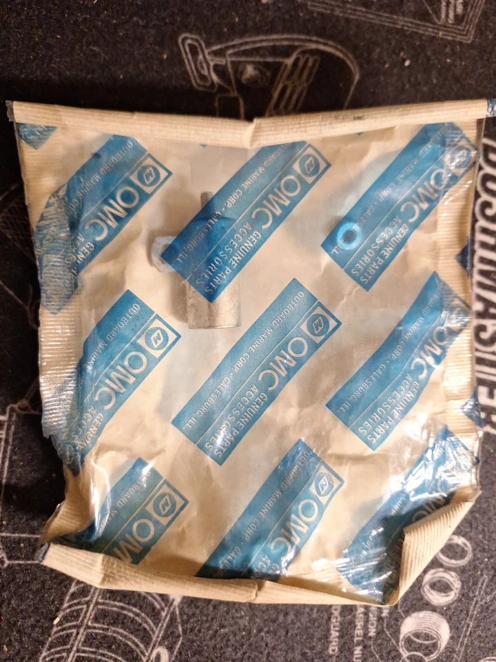 Genuine OMC Lawn-Boy Mower Ignition Condenser Assembly. Part 677299 - Image 1 of 1