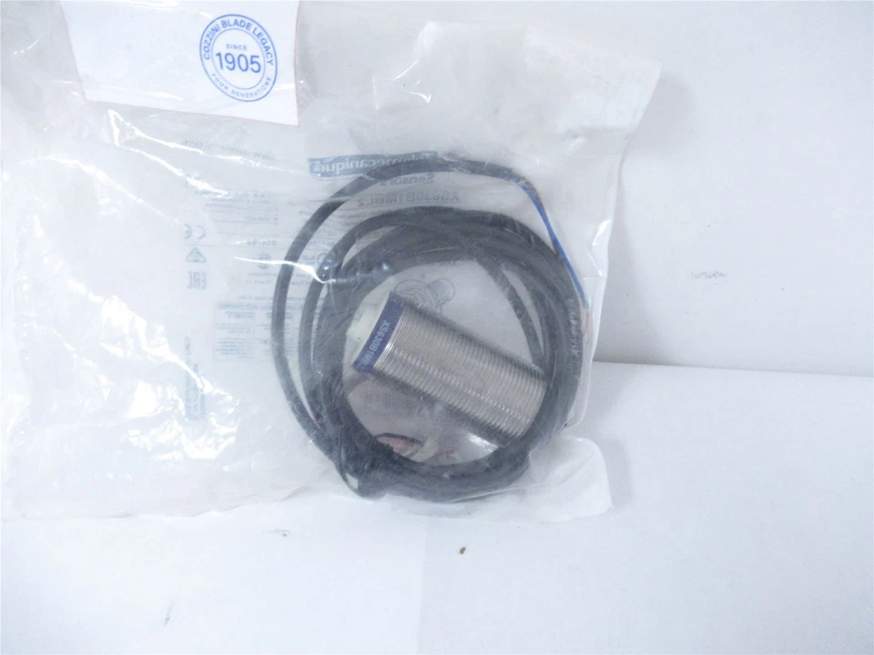 245990 New-No Box; Telemecanique XS630B1MBL2 Proximity Sensor 30mmNC;M30 - Image 1 of 4