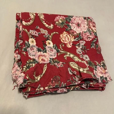 Ralph Lauren Danielle Floral Marseilles Red Gold Ruffle Hem King Sheet - Image 1 of 4