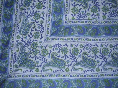 Colcha de algodón tapiz cachemir estampado en bloques Rajasthan 104" x 70" doble azul Foto 1 de 2