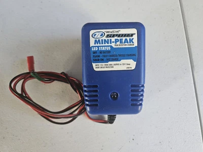 Losi Mini Peak AC Wall NiMH / NiCd Battery Charger 6v-7.2v - Image 1 of 2