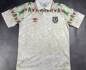 Wales 1990/1993 Umbro Reproduktion Away Fußballtrikot Gr. L - Bild 1 von 4
