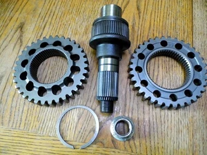 New Process NP242 Transfer Case Drive Sprocket set With Front Output Shaft - Picture 1 of 6