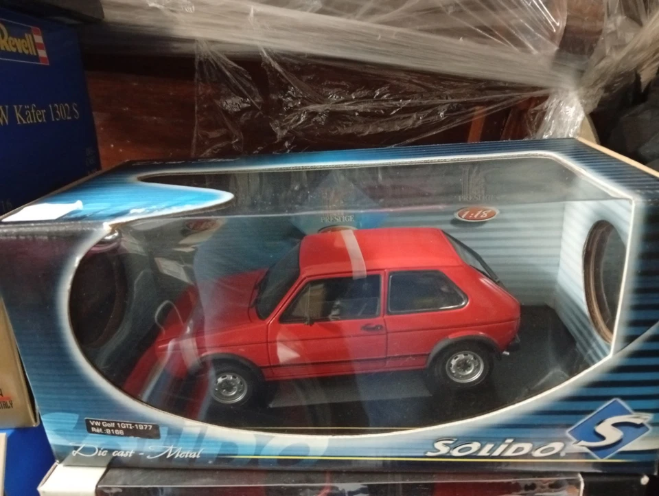 RARISSIMA GOLF GTI SOLIDO SCALA 1-18  COME DA FOTO. - Immagine 1 di 1