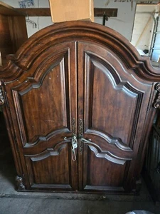 Armoire Dark Brown - Picture 1 of 2