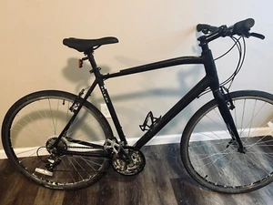 Black Raleigh Cadent 1 6061 XL Aluminum Road Bike - Picture 1 of 7