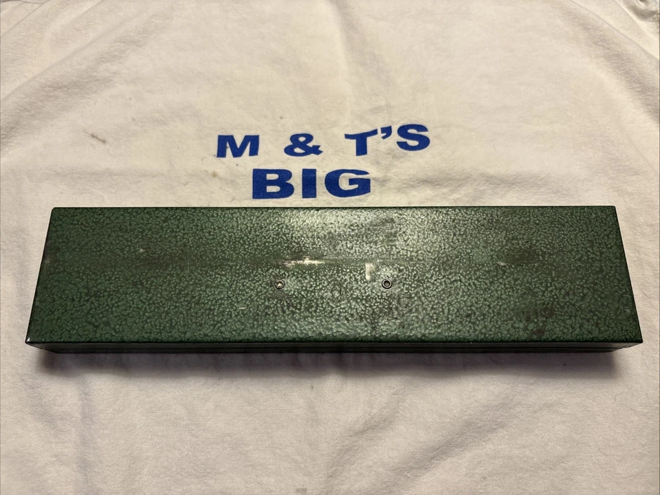 S-K Professional Tools 1/4" Drive 16pc Metric & Fractional Socket Set w/ Case - Image 1 of 4