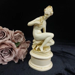 Etienne Maurice Falconet Classical Nude Lady Sculpture resin 25cm 941g - Picture 1 of 12