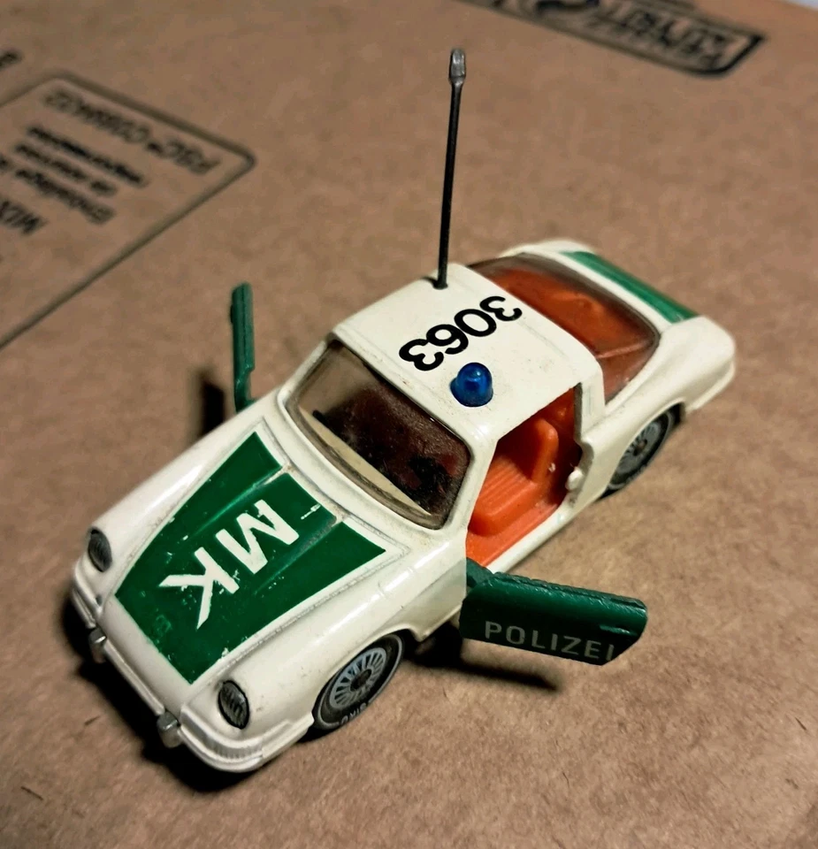 Siku Porsche 911 V234 Polizei MK  Ref. 1010 Made In GERMANY - Photo 1/4