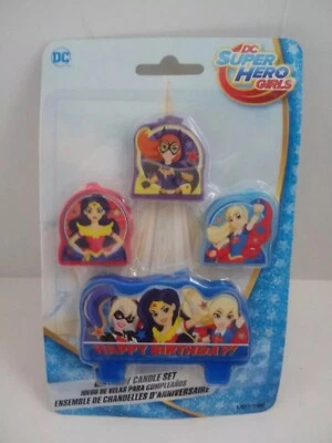 DC超级英雄女孩蜡生日蜡烛。 4件套派对用品免运费 — 第 1/2 张图片