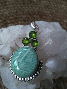 HERMOSO COLGANTE NUEVO ÁGATA Y PERIDOTO VERDE 2 1/2" JOYERÍA ARTESANAL - Imagen 1 de 3