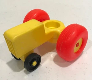 Vintage Fisher Price FPT469 gelber Traktor orange/rote Hinterräder für #915 Bauernhof - Bild 1 von 9