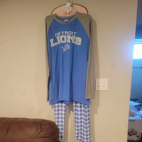 Detroit Loins Pajamas large Cover