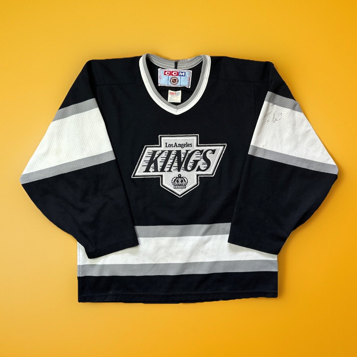 Starter Los Angeles Kings Size XL NHL Fan Apparel Starter Los Angeles Kings Size XL NHL Fan Apparel
