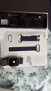 Apple Watch Ultra 2 2024 49mm - Afbeelding 1 van 9