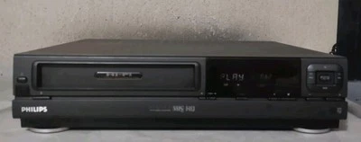 PHILIPS VR502 VIDEOREGISTRATORE VHS 6 TESTINE STEREO CON TELECOMANDO  - Immagine 1 di 4