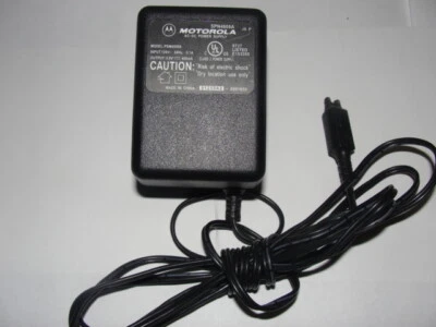 Motorola PSM4509A AC Adapter Power Supply Charger 5.9 Volts 400mA for Cellphone - Image 1 of 4