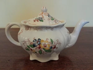Vintage Ridgway Apple Blossom Design Teapot - Made In England c1930s - Picture 1 of 24